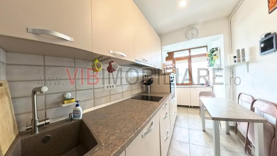 De vanzare apartament 3 camere spatios Bucuresti, Pajura, Sector 1 - 4