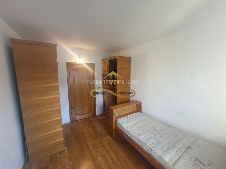 De vanzare apartament 3 camere decomandate Republicii Bacau - 10