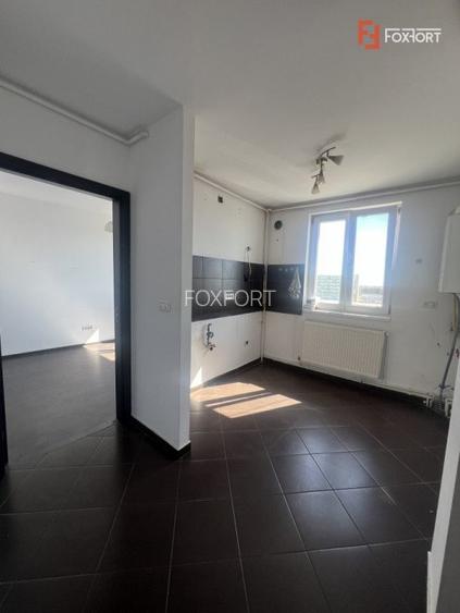 Apartament cu 3 camere decomandat, zona Girocului - 2