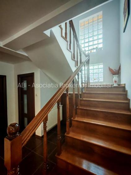 Busteni Kalinderu Vila 5 dormitoare supr 250mp - 13