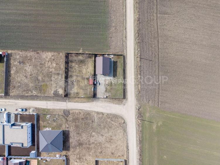 Teren 500 mp, împrejmuit, curent și internet pe teren, cu proiect și autorizație - 19