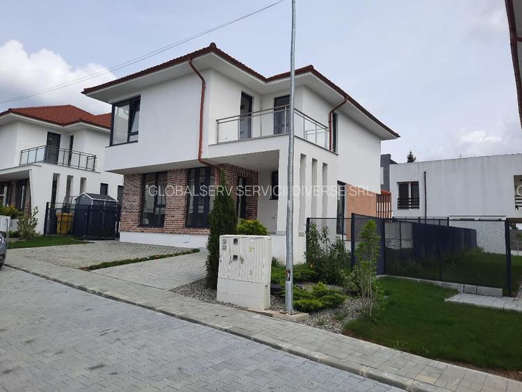 FARA COMISION in COMPLEX REZIDENTIAL in Mogosoaia case cu 5 camere 3 bai P+1+pod - 2