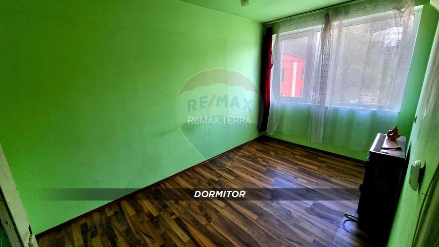 OPORTUNITATE DE INVESTITIE- CAVNIC - apartament cu 3 camere - 6