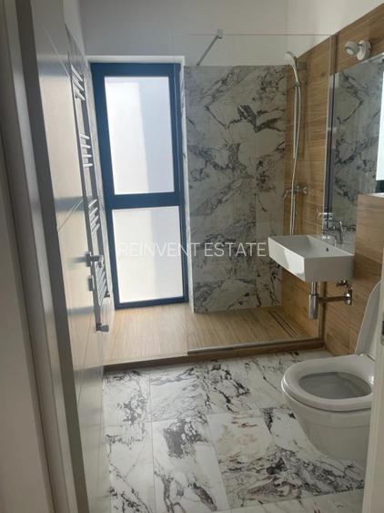 De Vanzare! Apartament cu 2 camere in Baneasa - 9