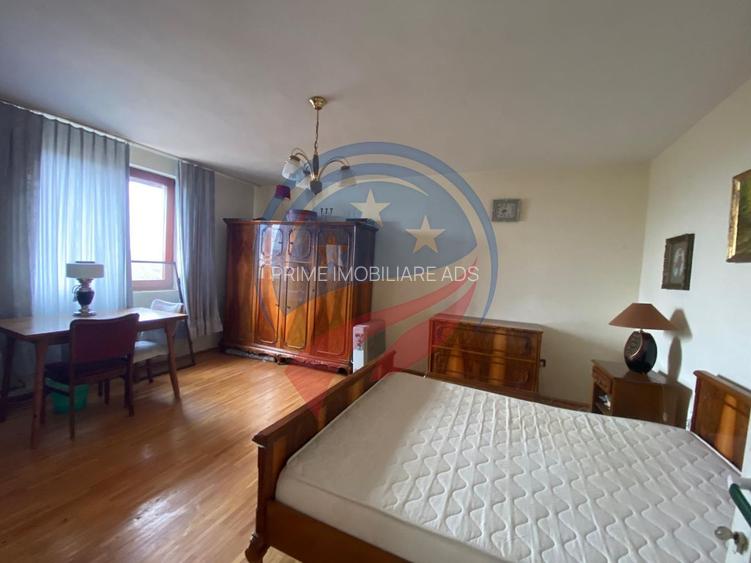 VILA CU 2500 MP TEREN LA 15 KM DE CRAIOVA CENTRU - 8