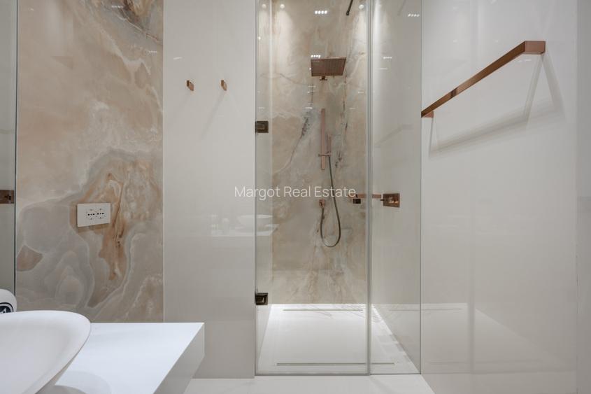 Outstanding and flawless property, on Kiseleff Boulevard - 18