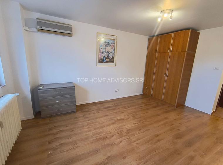 Garsoniera- Banu Manta- Ion Mihalache (1 Mai)- Titulescu - 5