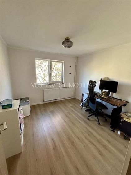 Apartament 3 camere Rogerius - 2