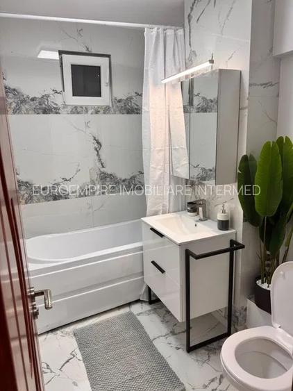 Apartament de lux cu 3 camere , zona FALEZA NORD - 4