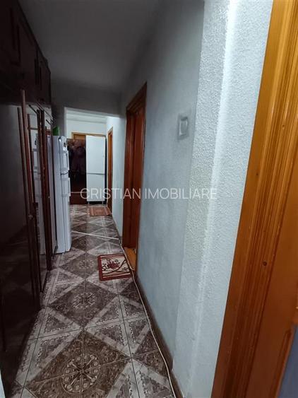SPATIOS! Apartament 4 Camere, Decomandat, ETAJ 1, Obor - 5