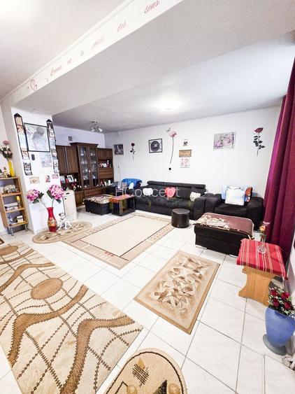 Vila individuala 6 camere Zona Ghencea Metrou Raul Doamnei Comision 0% - 3