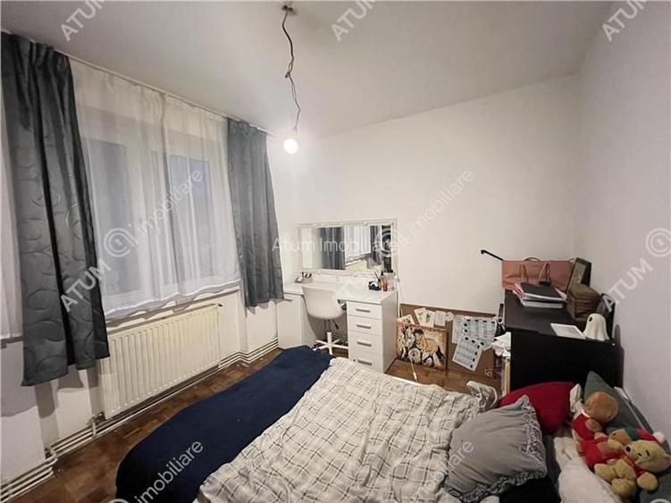 Apartament cu 4 camere 2 bai si balcon etaj 1 zona Rahovei din Sibiu - 5