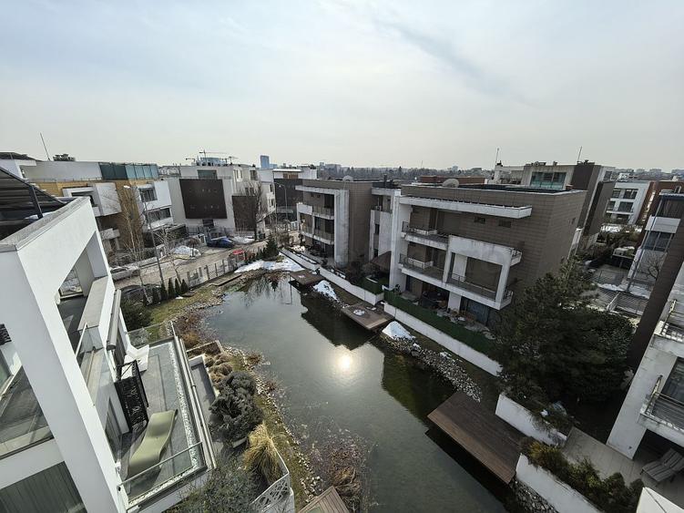 Vila Moderna in zona Baneasa