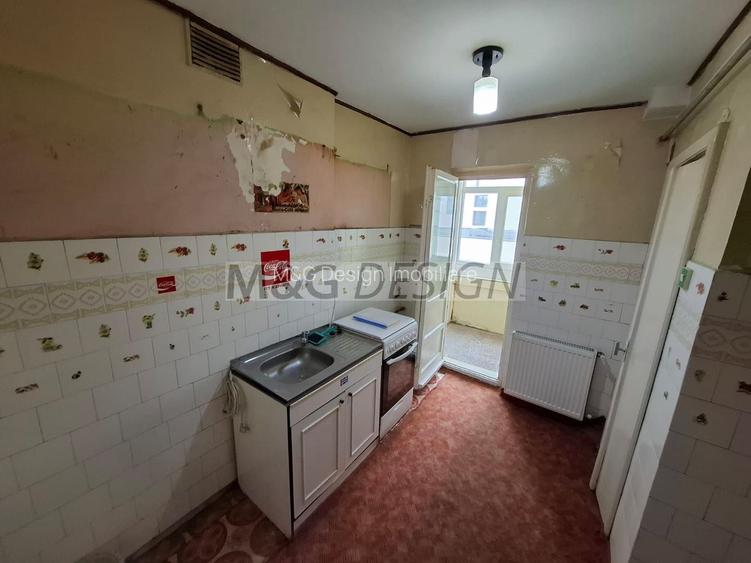 Etaj 2, Spitalul Judetean-Girocului 3 camere - 30