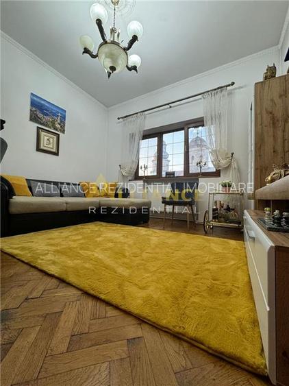 2 camere decomandat - pozitie excelenta -> Zona Unirii, Metrou Piata Unirii - 4