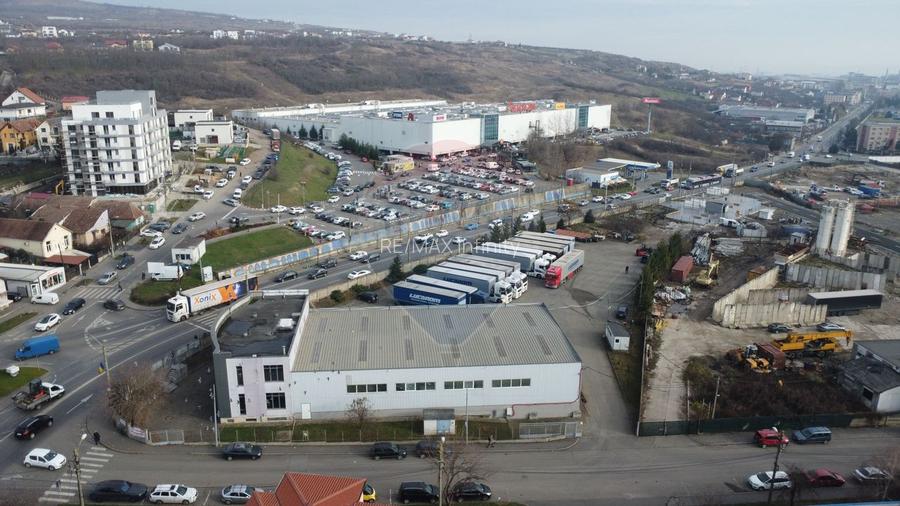 Locatie unica, hala cu zona administrativa, curte generoasa 4000mp - 19