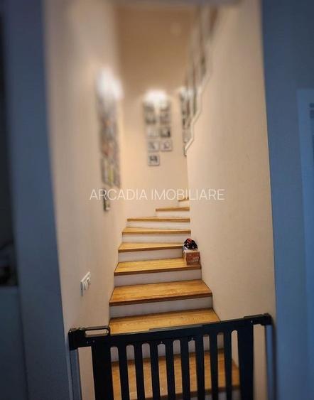 Casa 4 camere | Parcul Mogosoaia | Drum privat cu bariera | P+1+Pod | Semineu - 10