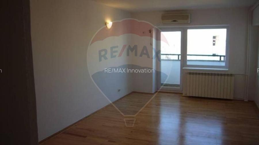 INCHIRIERE/Apartament spațios cu 4 camere – Bd. Unirii nr. 76 - 13