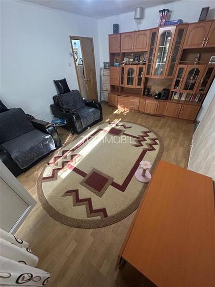 Etaj 2, fara risc, 3 camere zona Mircea cel Batran - 20