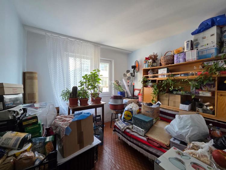 DE VANZARE-APARTAMENT 3 CAMERE-DACIA - 5