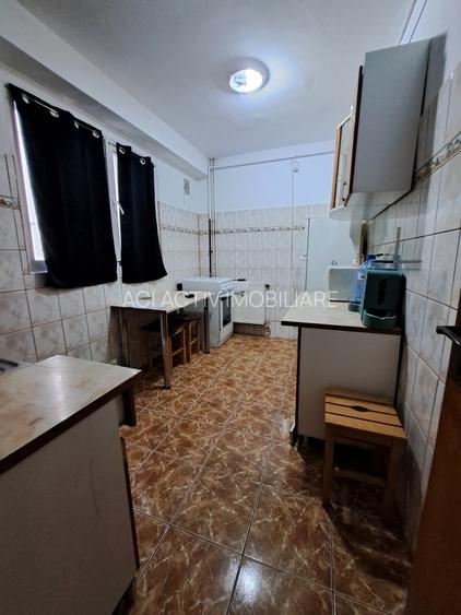 Drumul Taberei, Brasov,3 min metrou si  P-ta Moghioros - 4