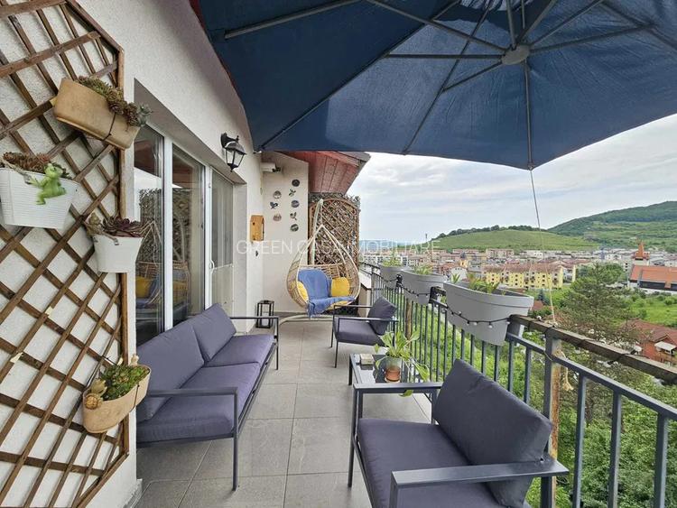 Apartament  de vanzare 2 camere plus terasa zona Floresti Fagului - 8
