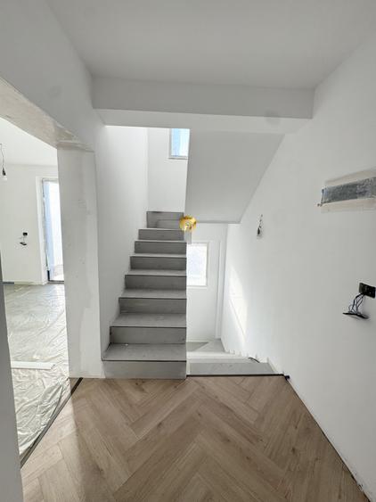Vila Individuala P+1+M - 300mp teren - Otopeni Odaile