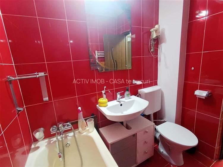 Apartament 3 camere decomandat, Bl. 23, Parter, Moldova Noua - 5