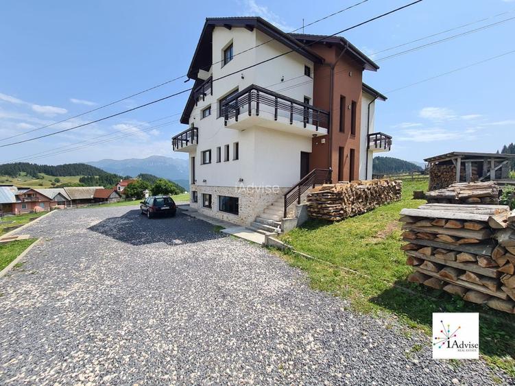 Vila Cu Panorama De Vanzare In Fundata - 4