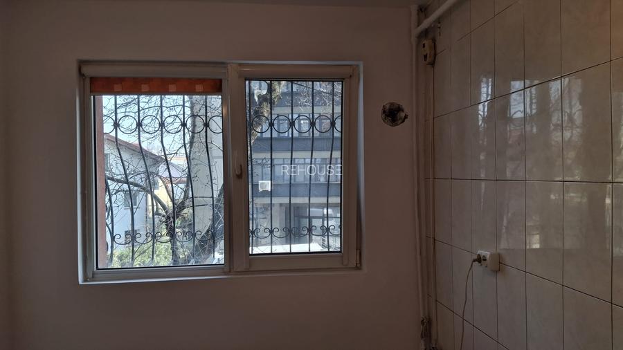 Colentina Fundeni, Motodrom, stradal, zugravit recent, parchet nou, bucat. separ - 5