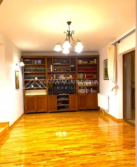 | Duplex 5 camere | 160 mp | 639 mp teren | Borhanci | - 2