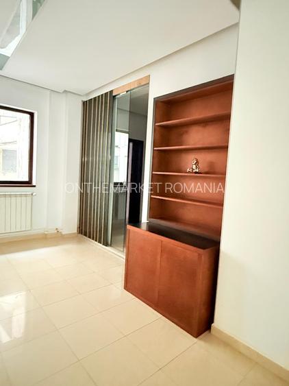 Apartament 4 camere Bloc Wilson - 3