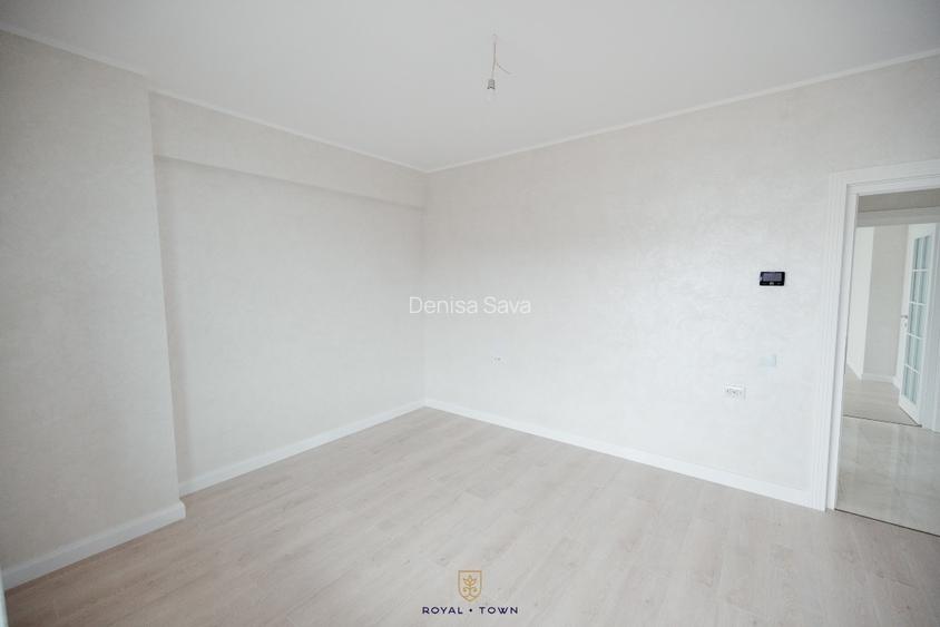 Apartament de vanzare cu 2 camere- Royal Town Iasi  - 10