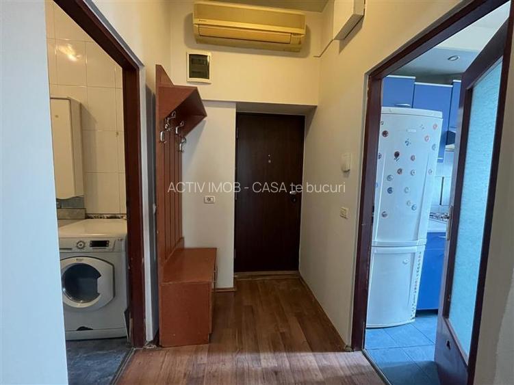 Lugoj,  Apartament, Centrul Orasului, Priveliste Superbă, 2 Cam., Dec, 79 M - 12