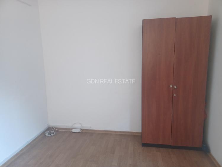 Agentie, ofer spre inchiriere mic spatiu zona Orizont 3000-Piata Astra - 3
