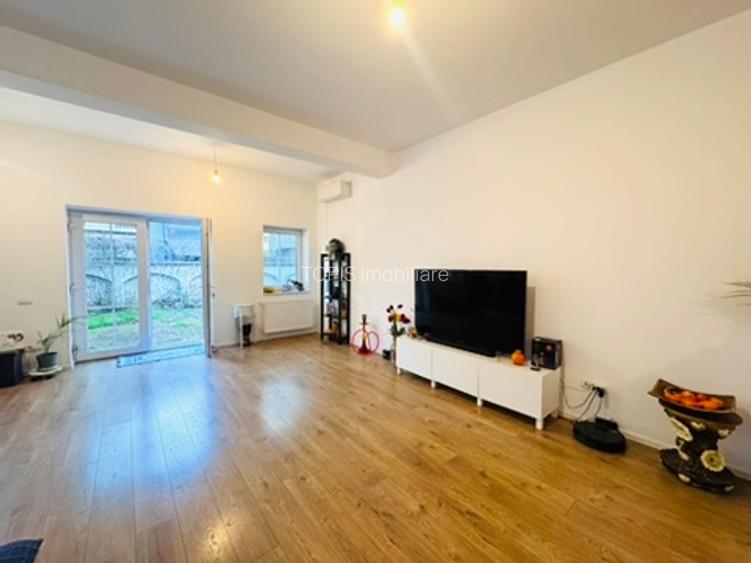 Floreasca / Casa Individuală cu 4 Apartamente - Birouri / Parcare + Curte / 2021 - 7