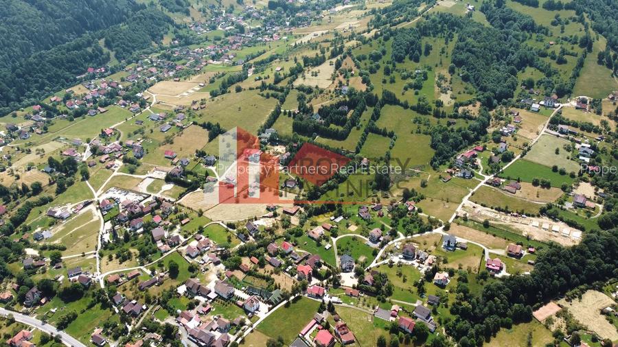 Teren de la 2772 mp Podul Simonului- Bran - 10