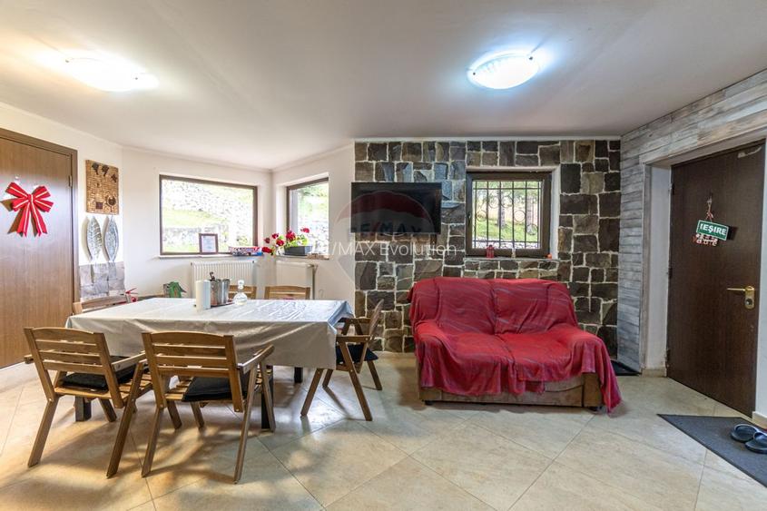 CASA cu finisaje premium de vânzare în FUNDATA, BRAȘOV| COMISION 0% - 13