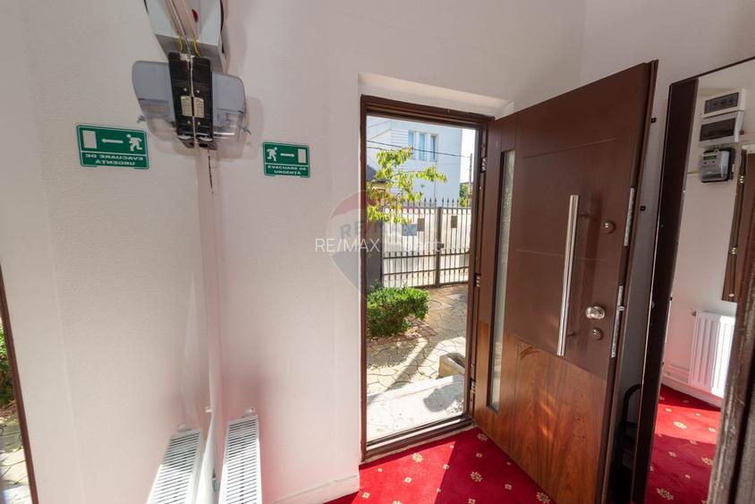 Casa / Vila cu 3 camere de inchiriat strada Pargarilor Stefan cel Mare - 26