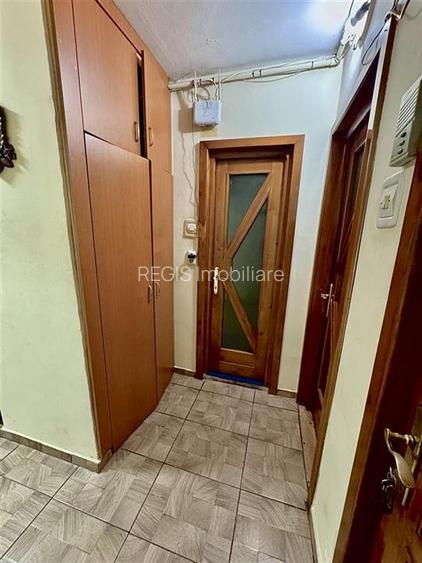 Apartament cu 3 camere , 2 bai si parcare -Profi Tractoru - 7