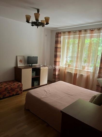 Persoana fizica, Tineretului, 2 camere, 70 mp,  Parter, Balcon, 640 € - 4