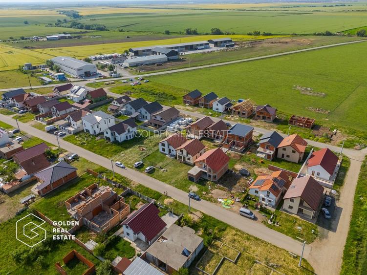 Casa in Tisa Noua, P+M, comision 0% - 36