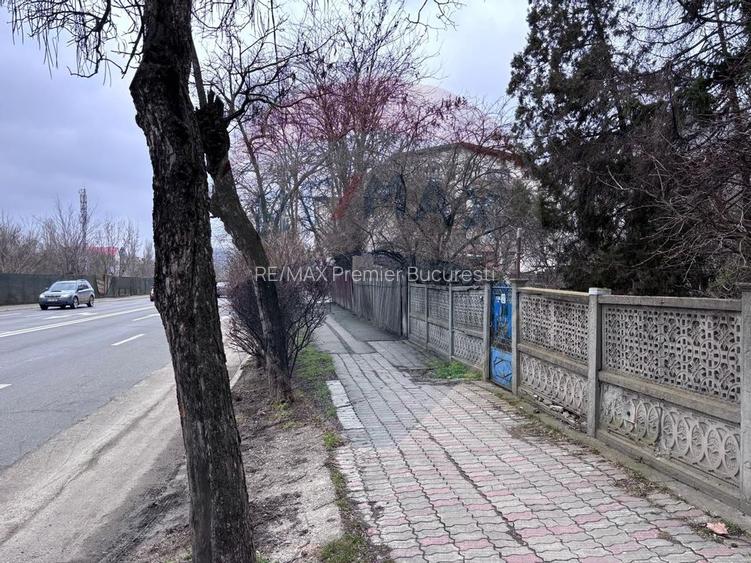 Teren pe Strada Jiului pentru dezvoltare rezidentiala/comerciala - 5