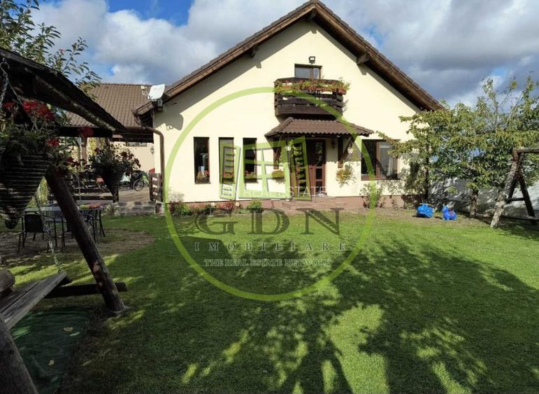 Proprietate 5 camere, suprafata  totala 600mp,oferita spre vanzare in Sura Mica. - 2