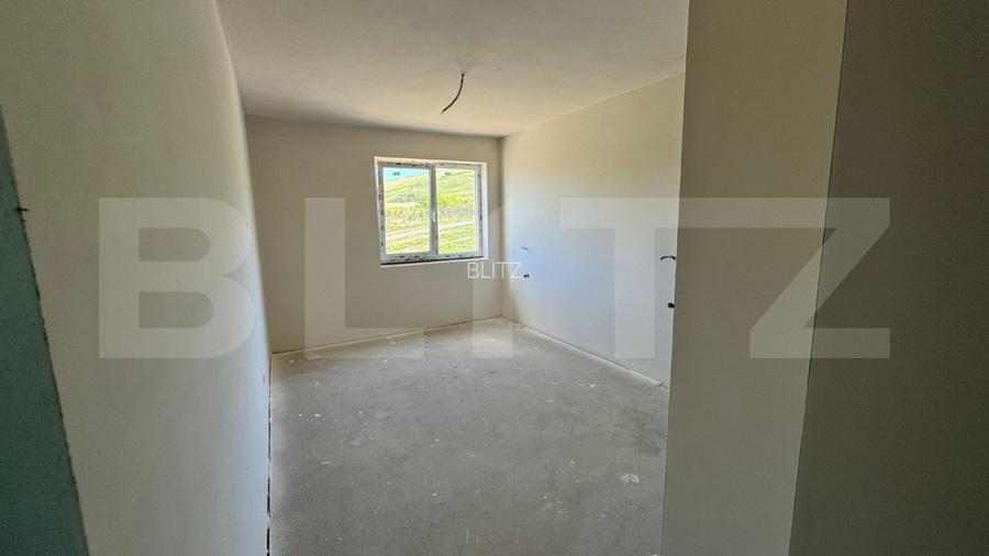 Apartament 1 camera + Nisa de dormit + Balcon  - 2