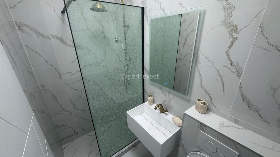 Apartament 3 camere - 2 bai - et. 1 - Lux - zona Centrala - Mall - 9