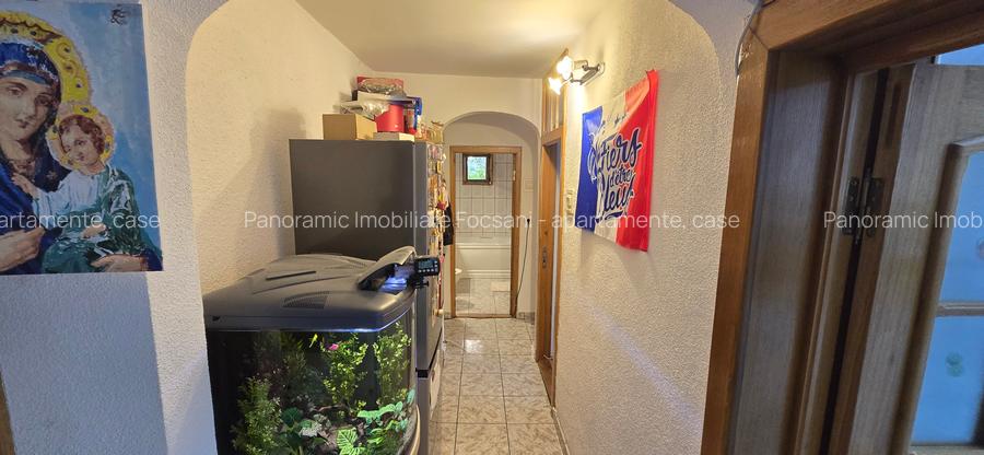3 camere de vanzare Focsani, ultracentral - 10