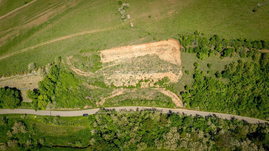 Teren extravilan în vecinătatea Mănăstirii Feredeu - 2