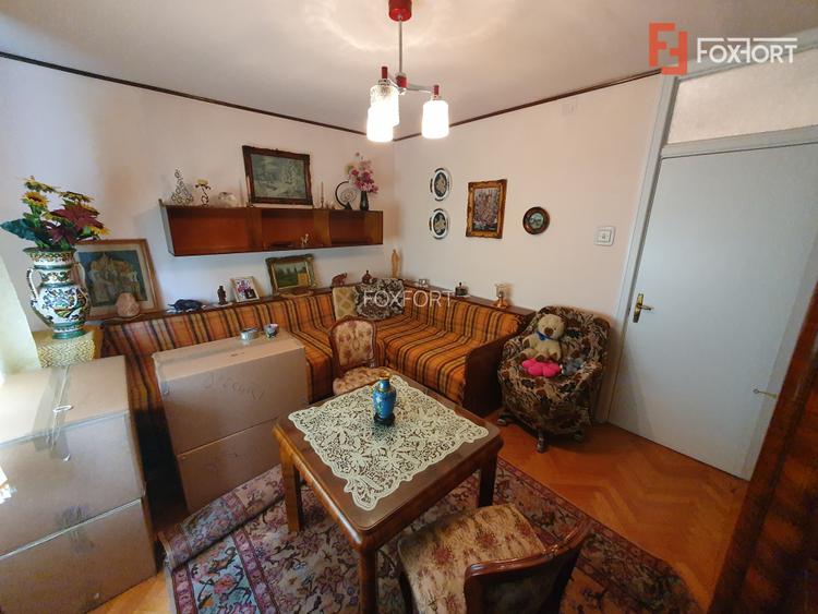 Apartament 3 camere, decomandat, etaj 1, zona Vladeasa - 4