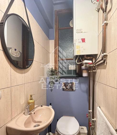Apartament cu 3 camere, semidecomandat, zona Centrala - 18